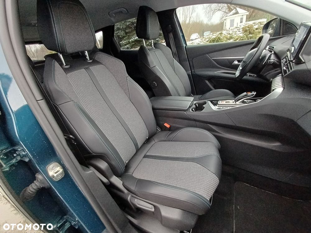 Peugeot 3008 1.2 PureTech Allure Pack S&S EAT8 - 14