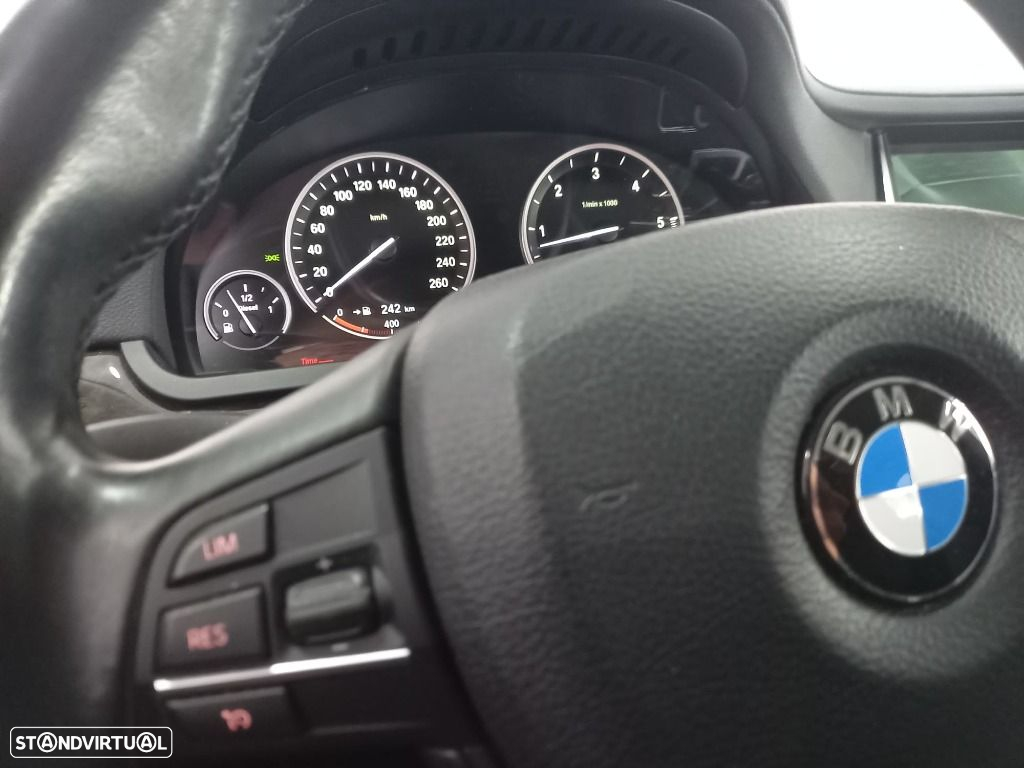 BMW 740 d xDrive - 27