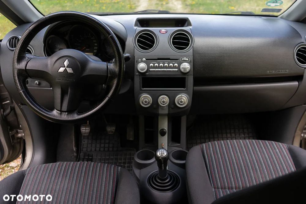 Mitsubishi Colt CZ3 1.3 Inform - 28