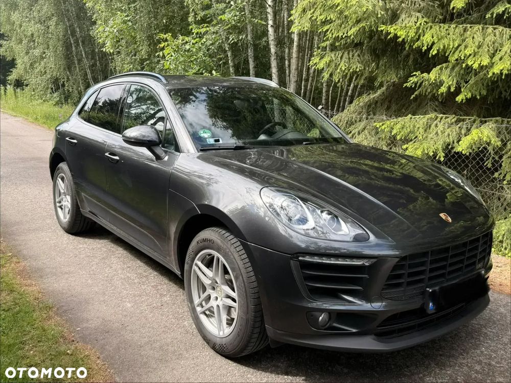 Porsche Macan - 1