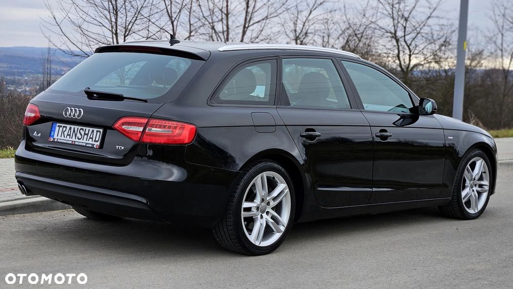 Audi A4 Avant 2.0 TDI DPF clean diesel S line Sportpaket - 15