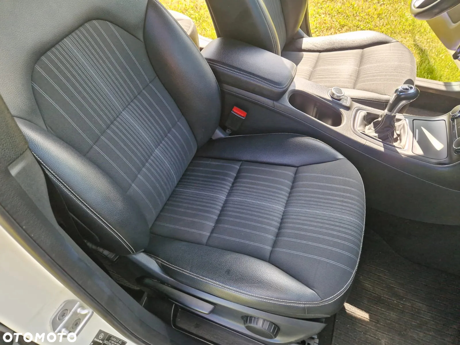 Mercedes-Benz Klasa B 180 CDI (BlueEFFICIENCY) - 24