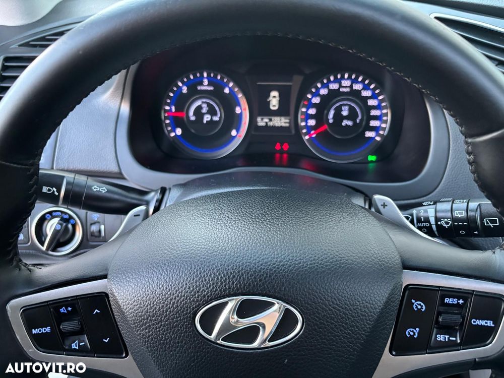 Hyundai i40 i40cw 1.7 CRDi Automatik 5 Star Edition - 16