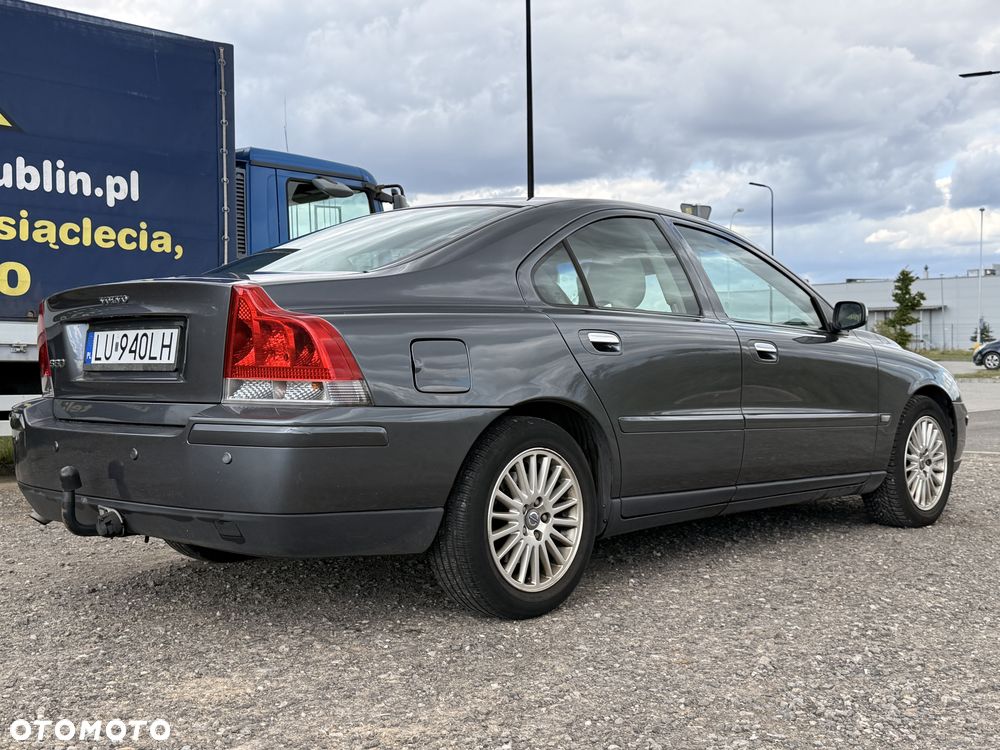 Volvo S60 - 4