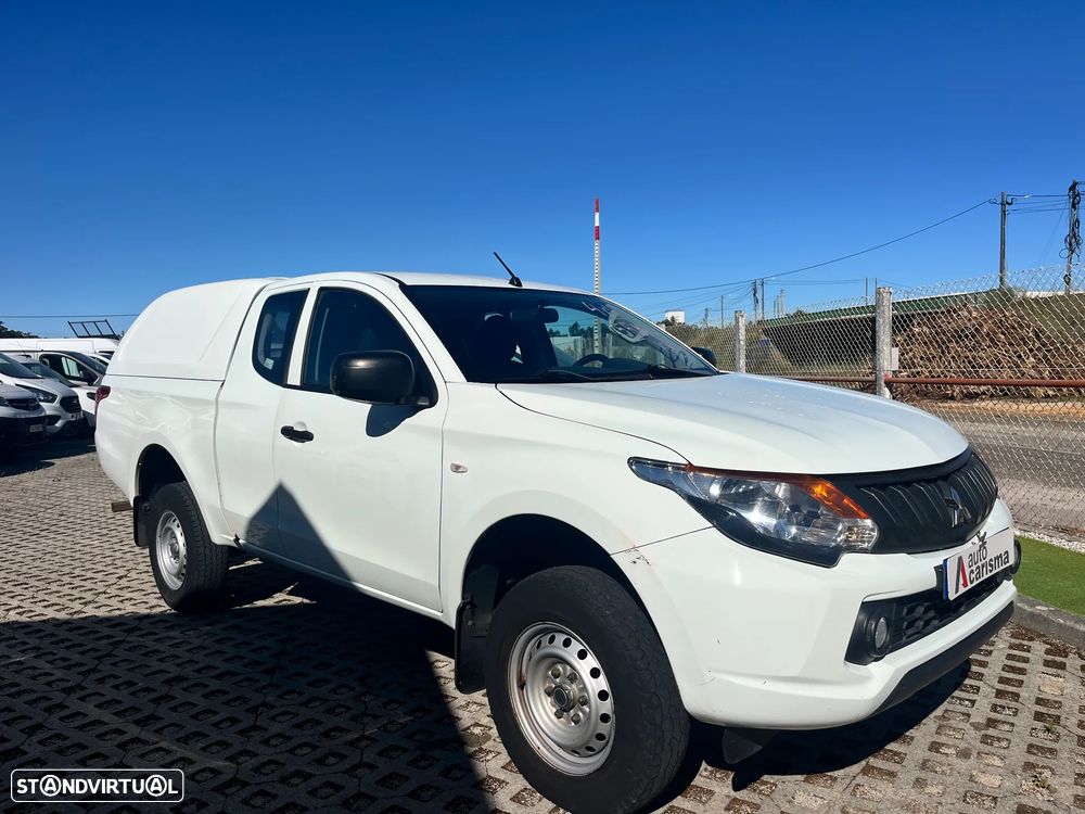 Mitsubishi L200 CLUB 4X4 154cv 3Lug. - 3