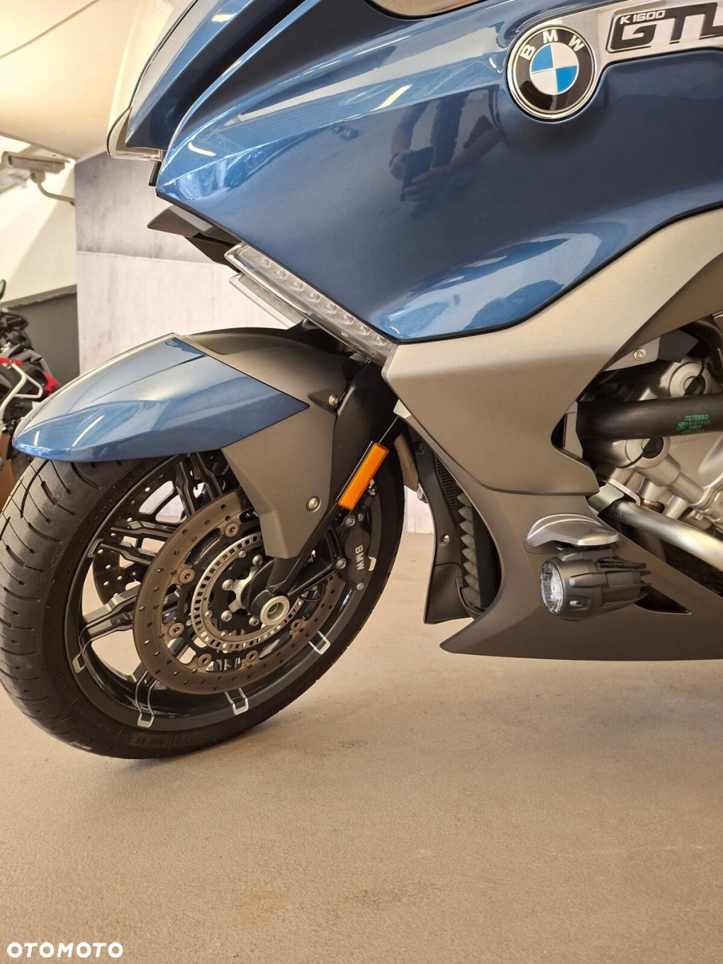 BMW K - 9