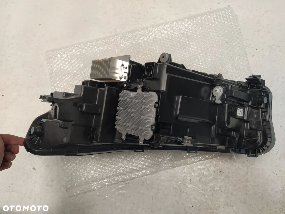 BMW X1 U11 REFLEKTOR LAMPA PRZÓD PRZEDNIA PRAWA FULL LED PRZETWORNICA KOMPLETNA USA CIEMNY ŚRODEK ORYGINAŁ NOWY - 11