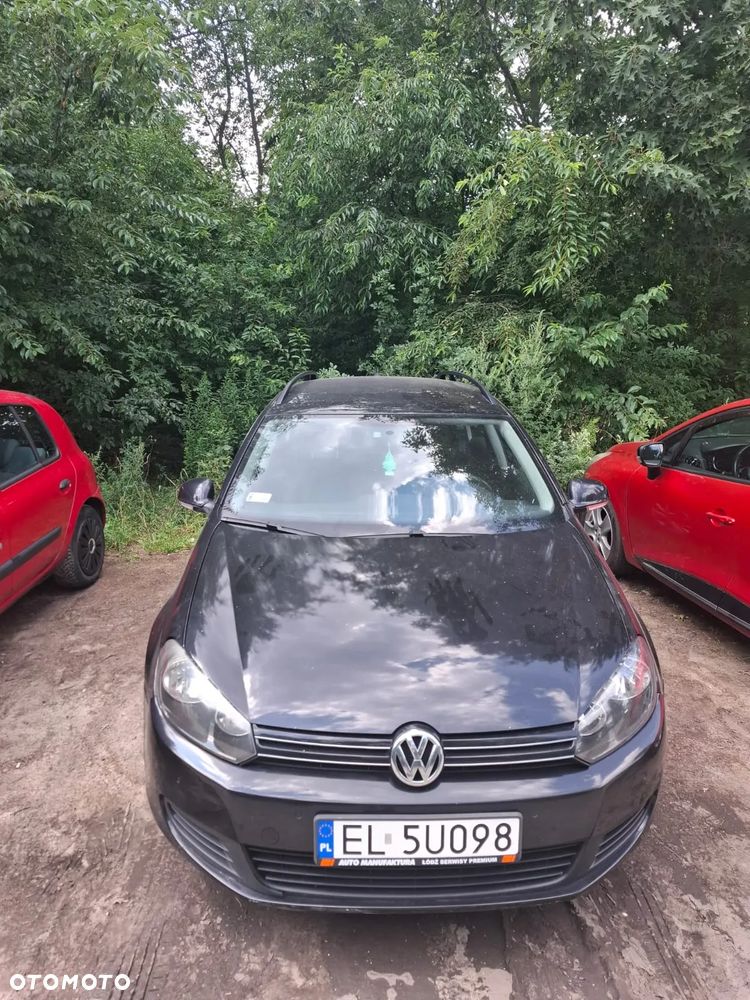 Volkswagen Golf 1.6 TDI Comfortline DSG - 8