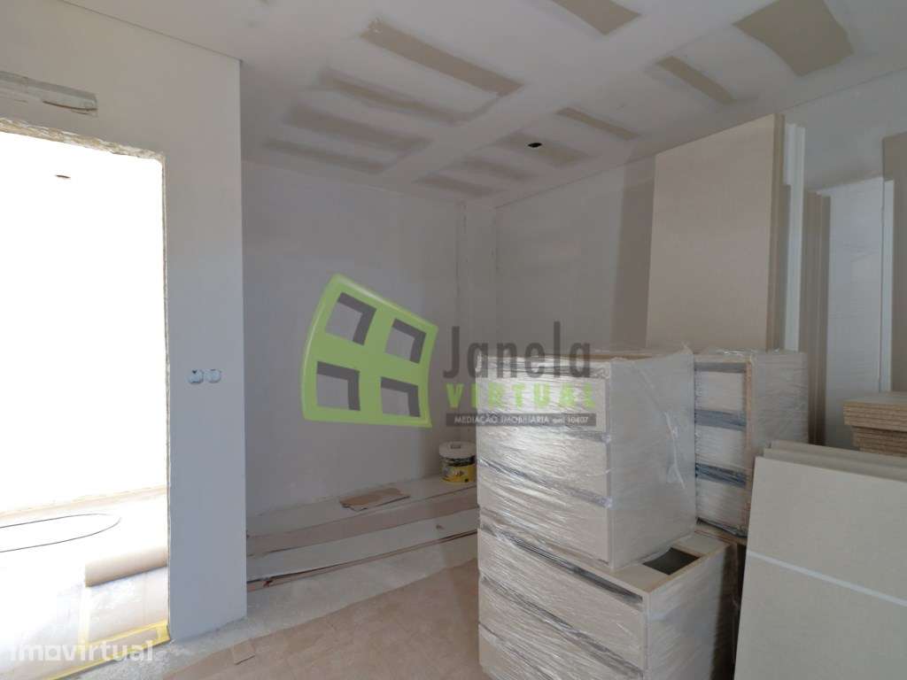 Moradia Isolada Térrea T3 com Piscina | Fernão Ferro - Grande imagem: 5/17