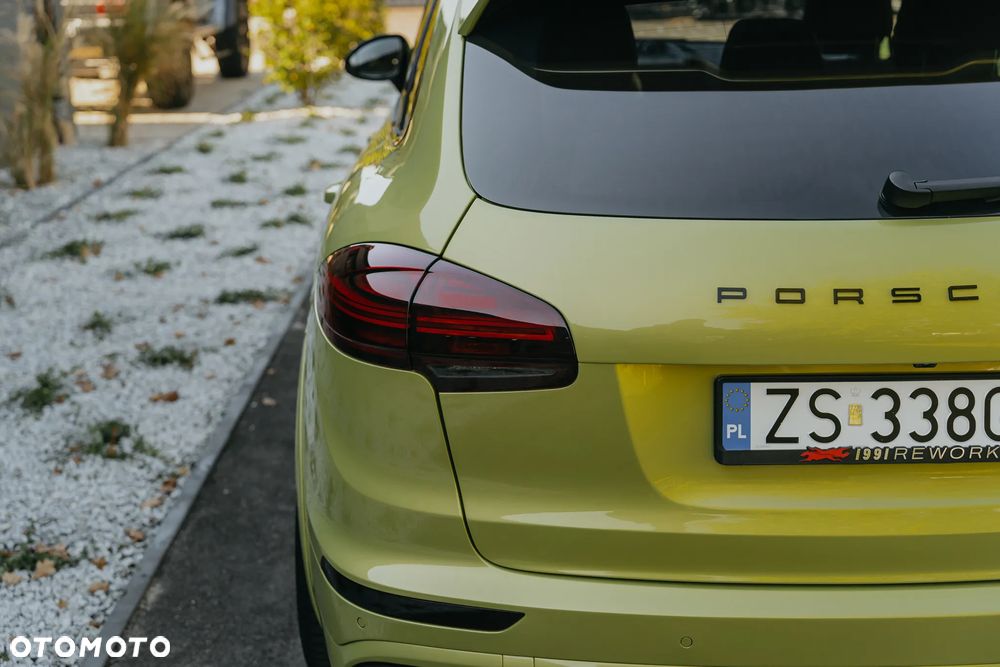 Porsche Cayenne GTS - 11