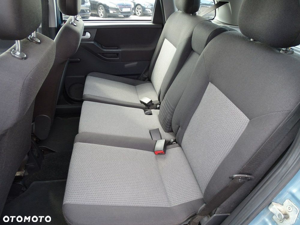 Opel Meriva - 10
