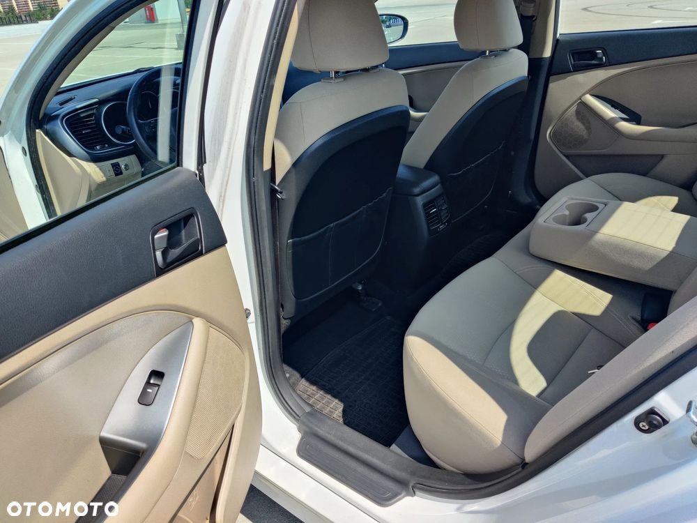 Kia Optima - 19