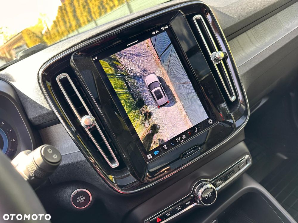 Volvo XC 40 B5 B AWD Ultimate Bright - 11