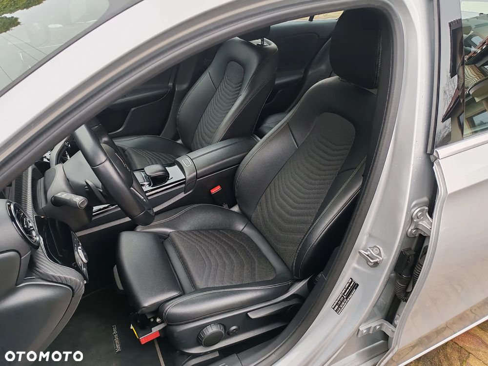 Mercedes-Benz Klasa A 180 d 7G-DCT Edition 19 - 18
