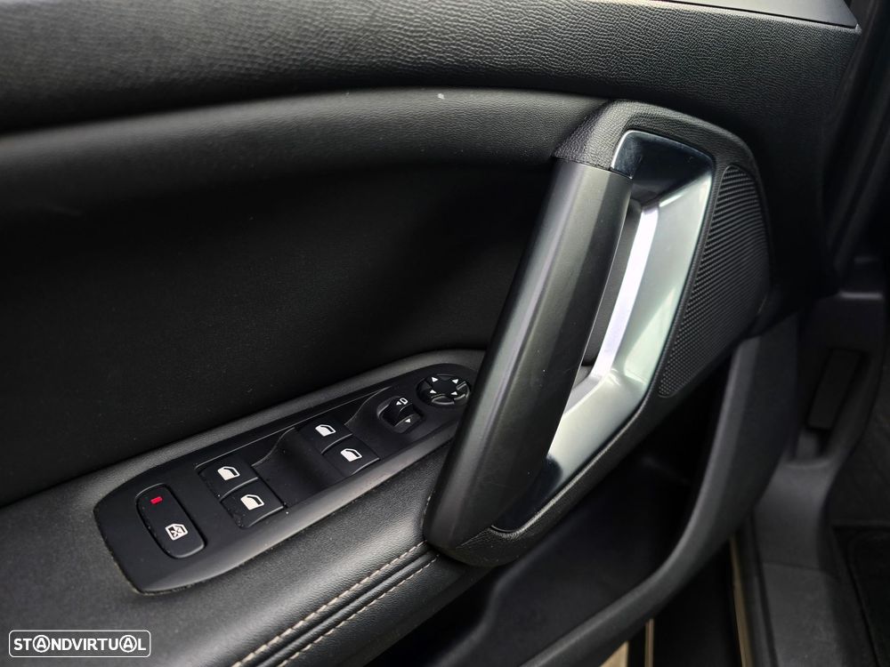 Peugeot 308 SW 1.5 BlueHDi Allure EAT6 - 12