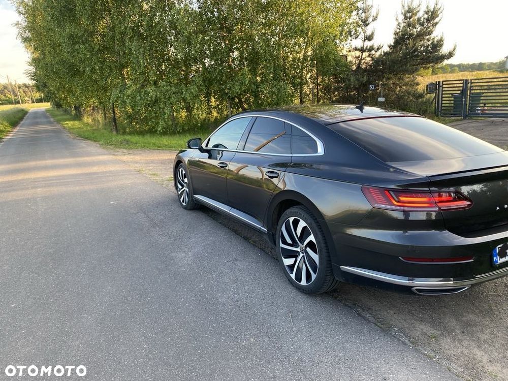 Volkswagen Arteon 2.0 TDI SCR R-Line DSG - 15