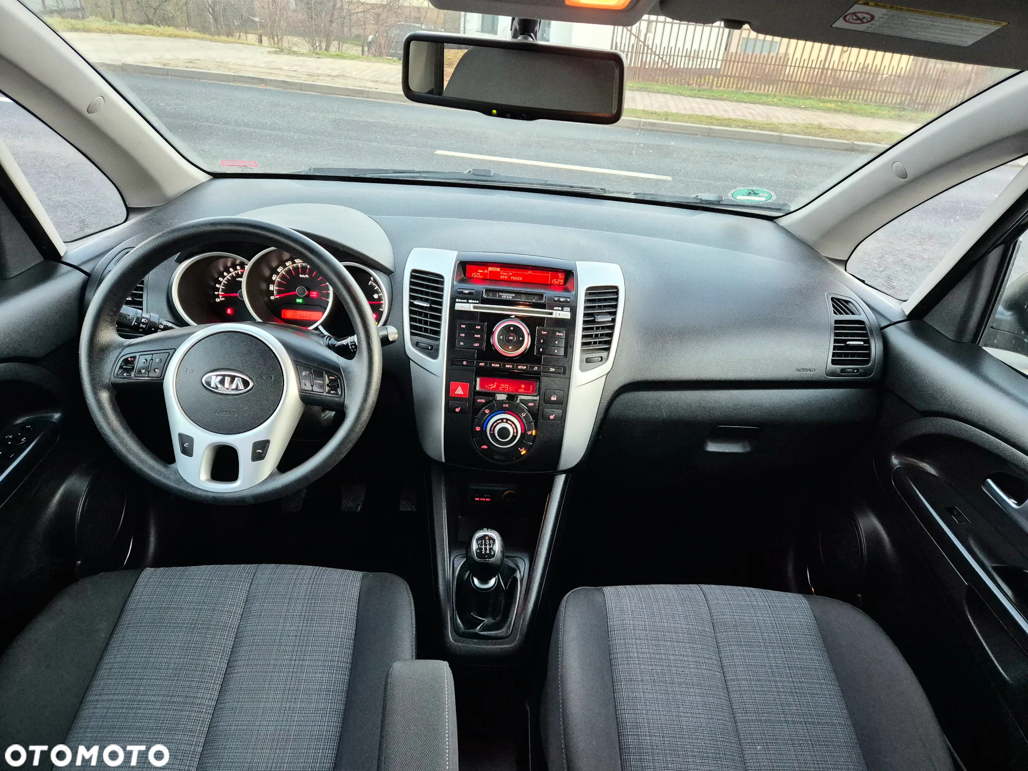 Kia Venga 1.6 Business Line - 6