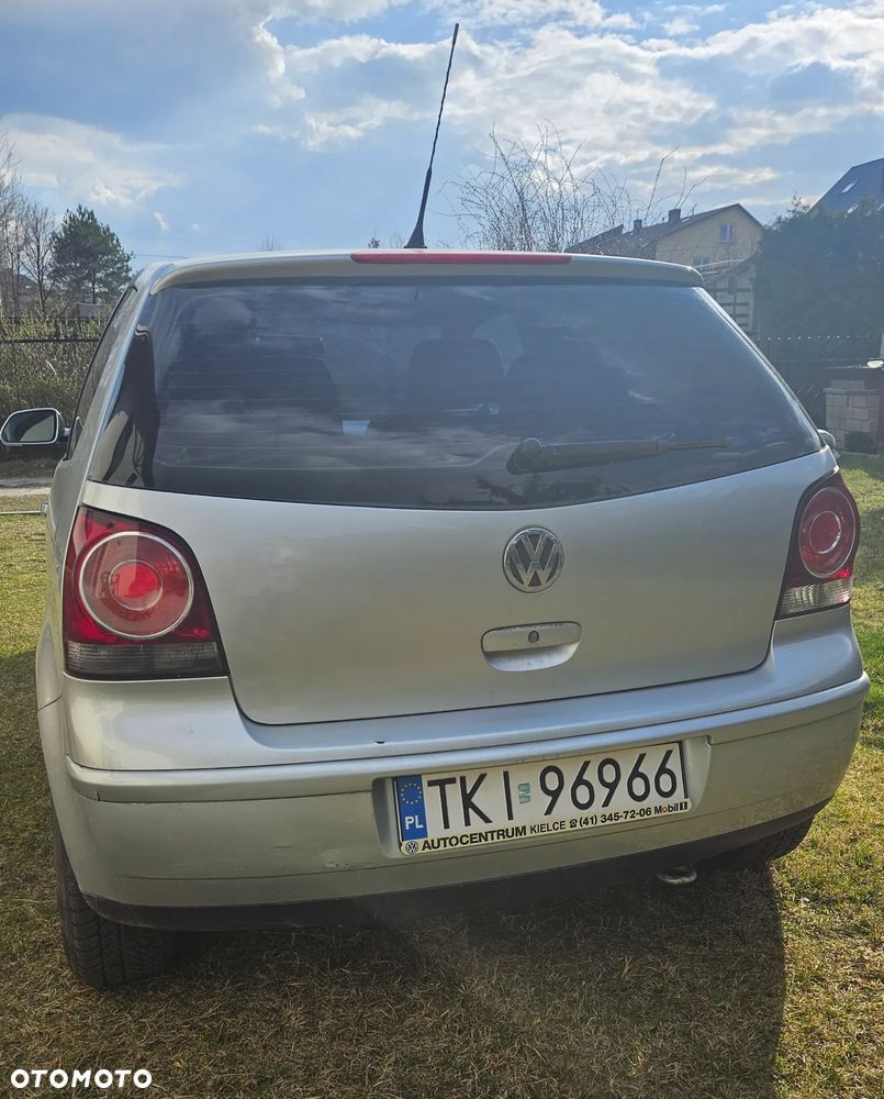Volkswagen Polo 1.4 Comfortline - 4