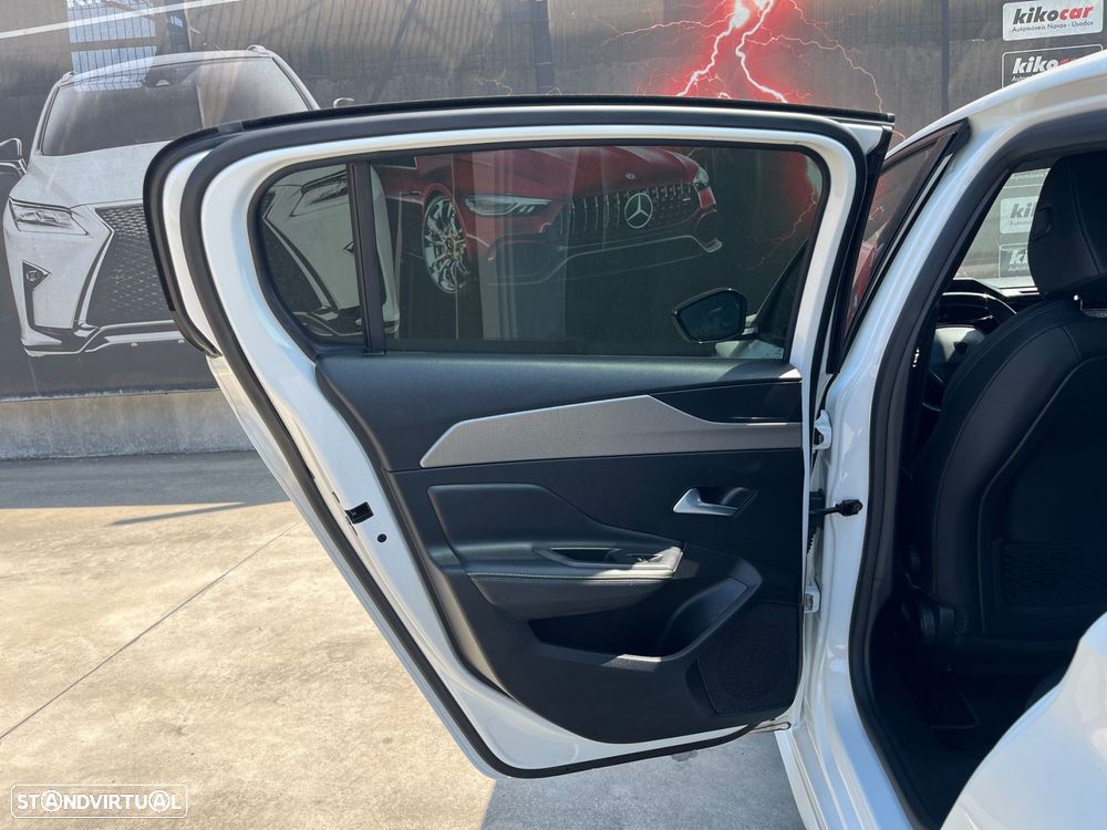 Peugeot 308 1.5 BlueHDi GT Line EAT8 - 42