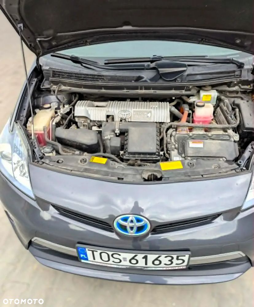 Toyota Prius 1.8 Hybrid Premium - 9