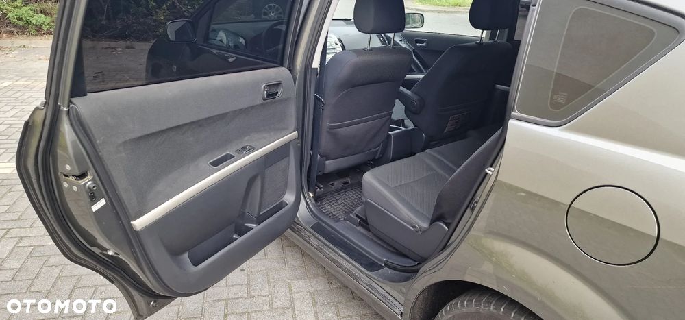 Toyota Corolla Verso 1.8 Prestige 7os - 21