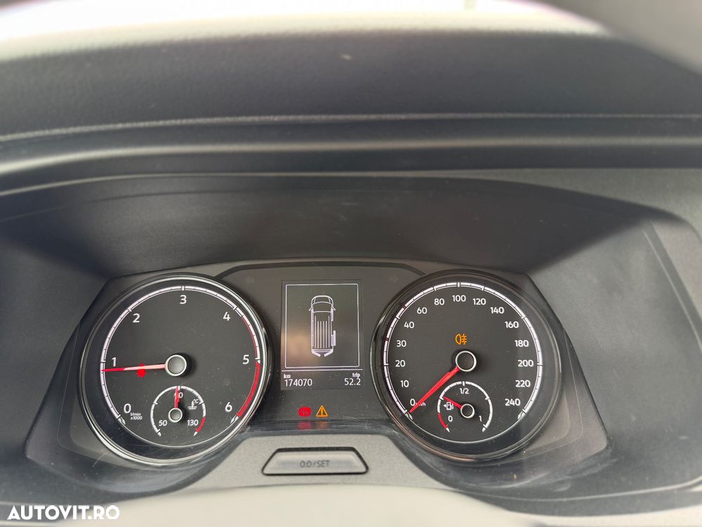 Volkswagen Transporter dT6.1 Furgon KR 2.0 TDI - 24