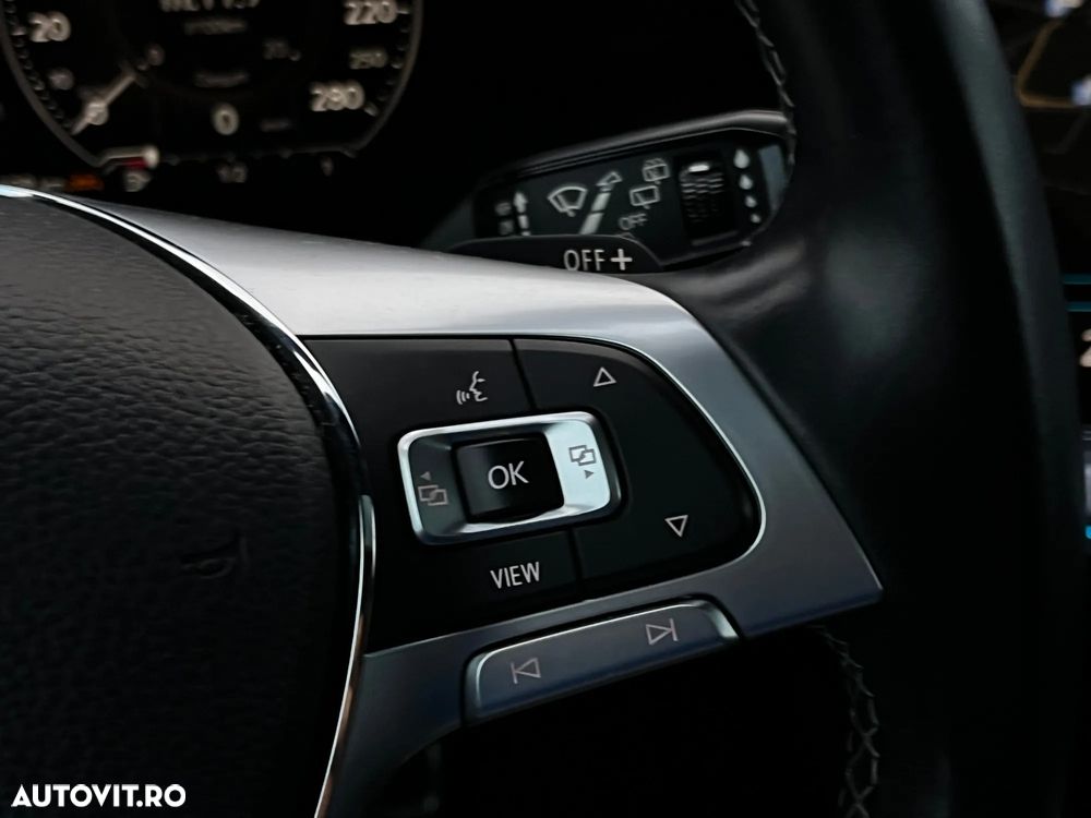 Volkswagen Touareg V6 TDI R-Style - 14