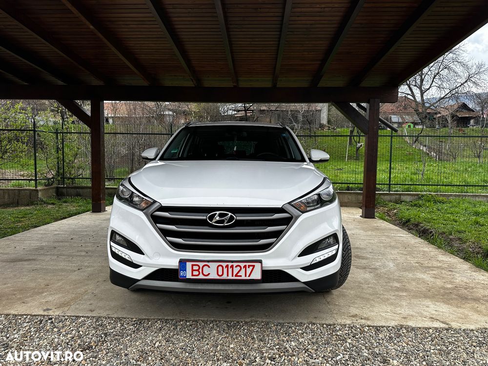 Hyundai Tucson 2.0 CRDI 4WD Intro Edition - 1