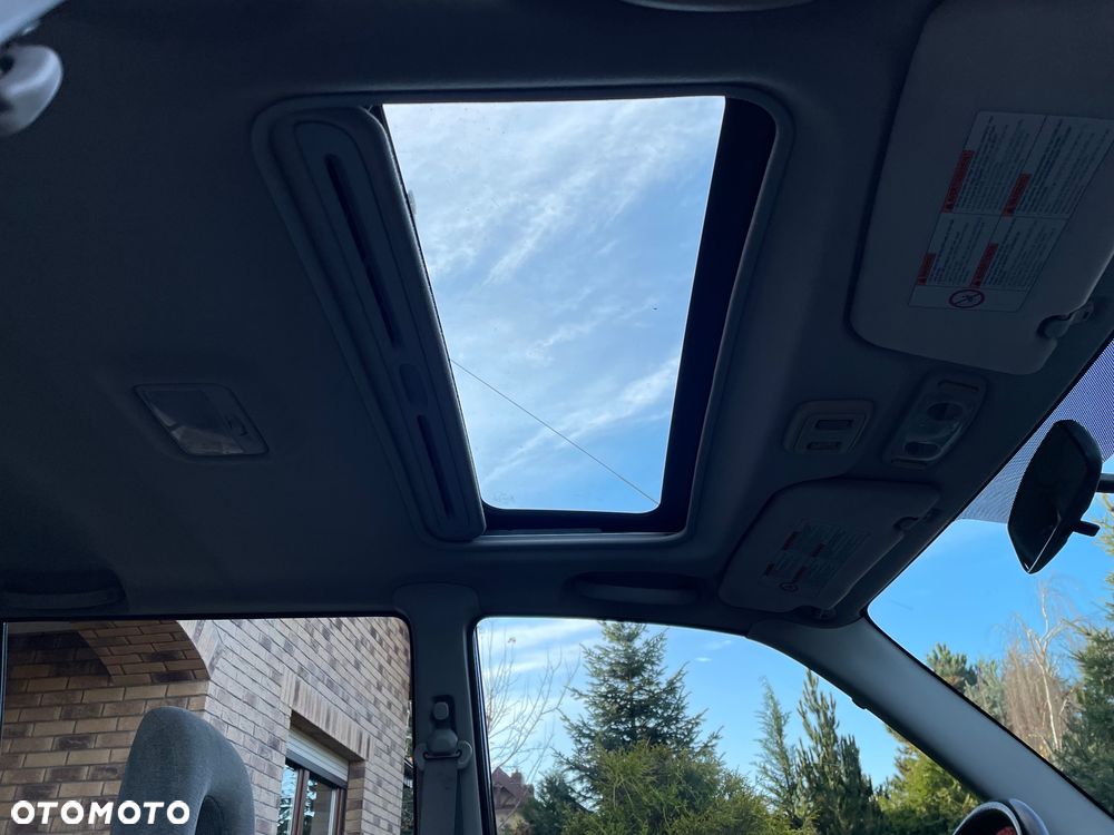 Suzuki Grand Vitara 2.0 HDi - 11