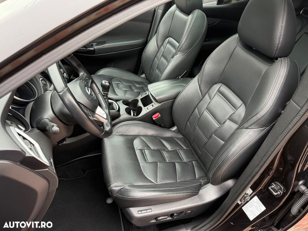 Nissan Qashqai 1.5 DCI TEKNA+ - 33