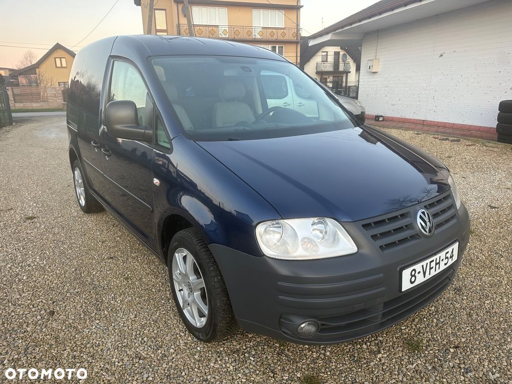 Volkswagen Caddy - 9