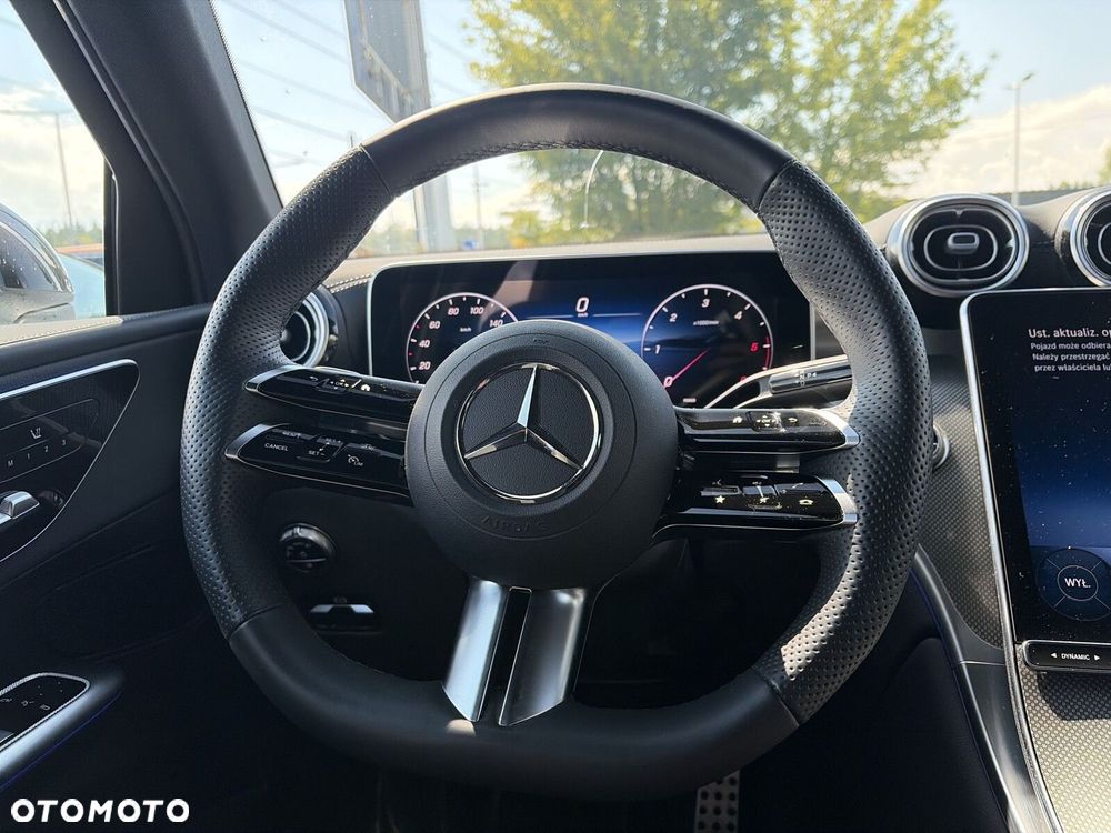 Mercedes-Benz GLC - 11
