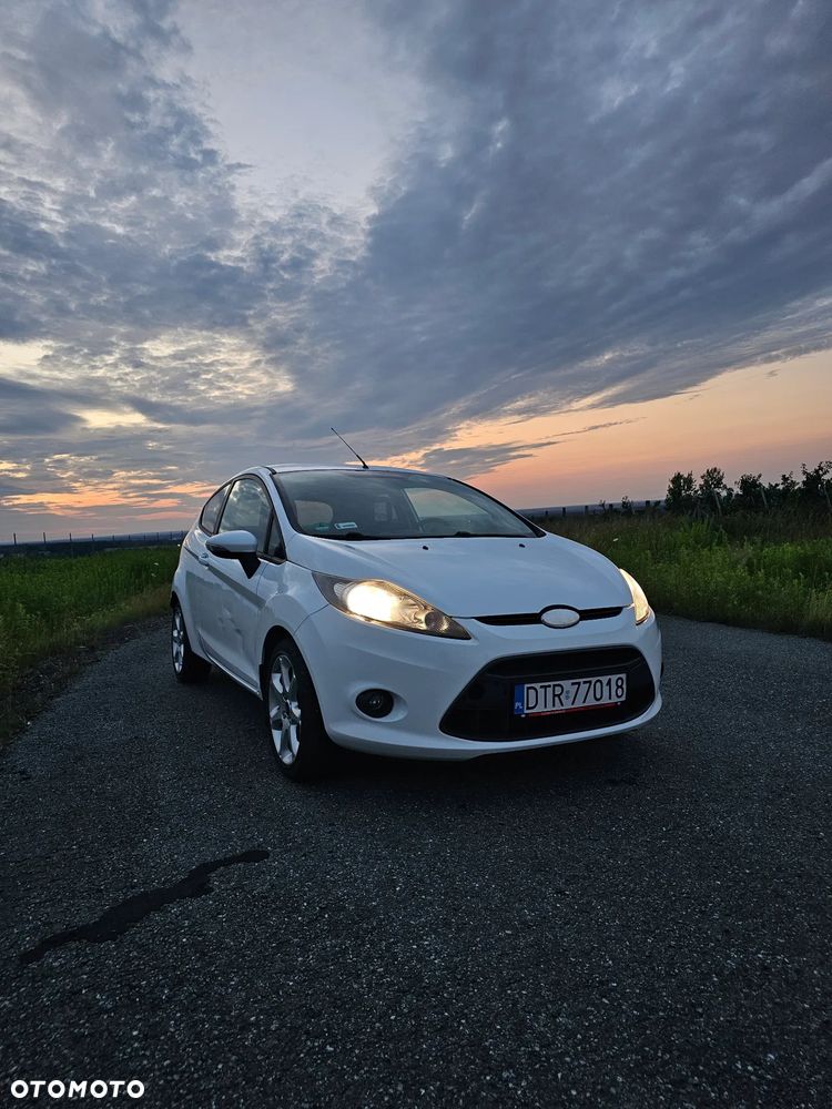 Ford Fiesta 1.25 Ambiente - 14