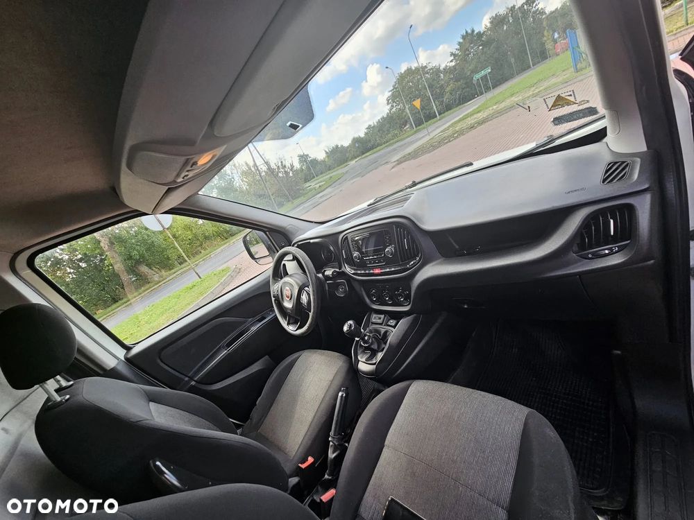 Fiat Doblo 1.4 T-Jet 16V Easy - 9