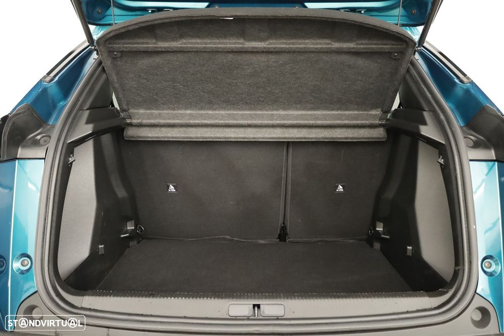 Peugeot 2008 1.2 Allure - 22