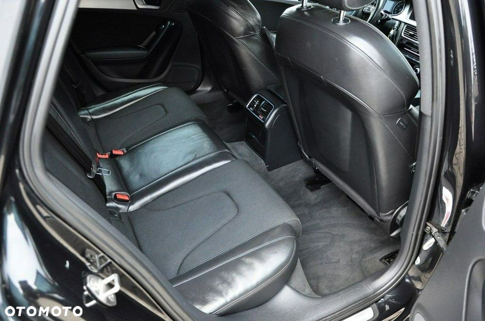 Audi A4 Avant 3.0 TDI DPF multitronic S line Sportpaket - 29