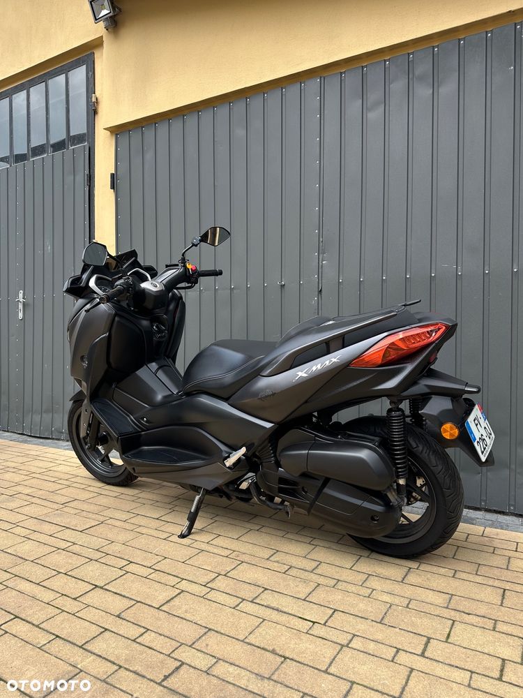 Yamaha X-max - 6