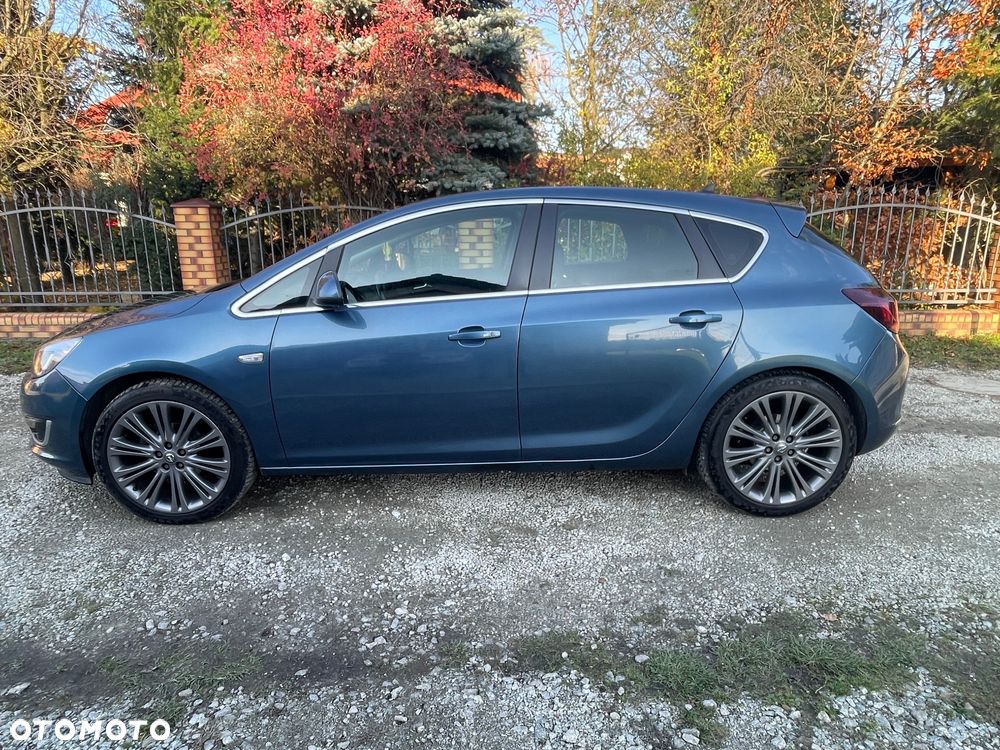 Opel Astra IV 1.4 T Cosmo - 6