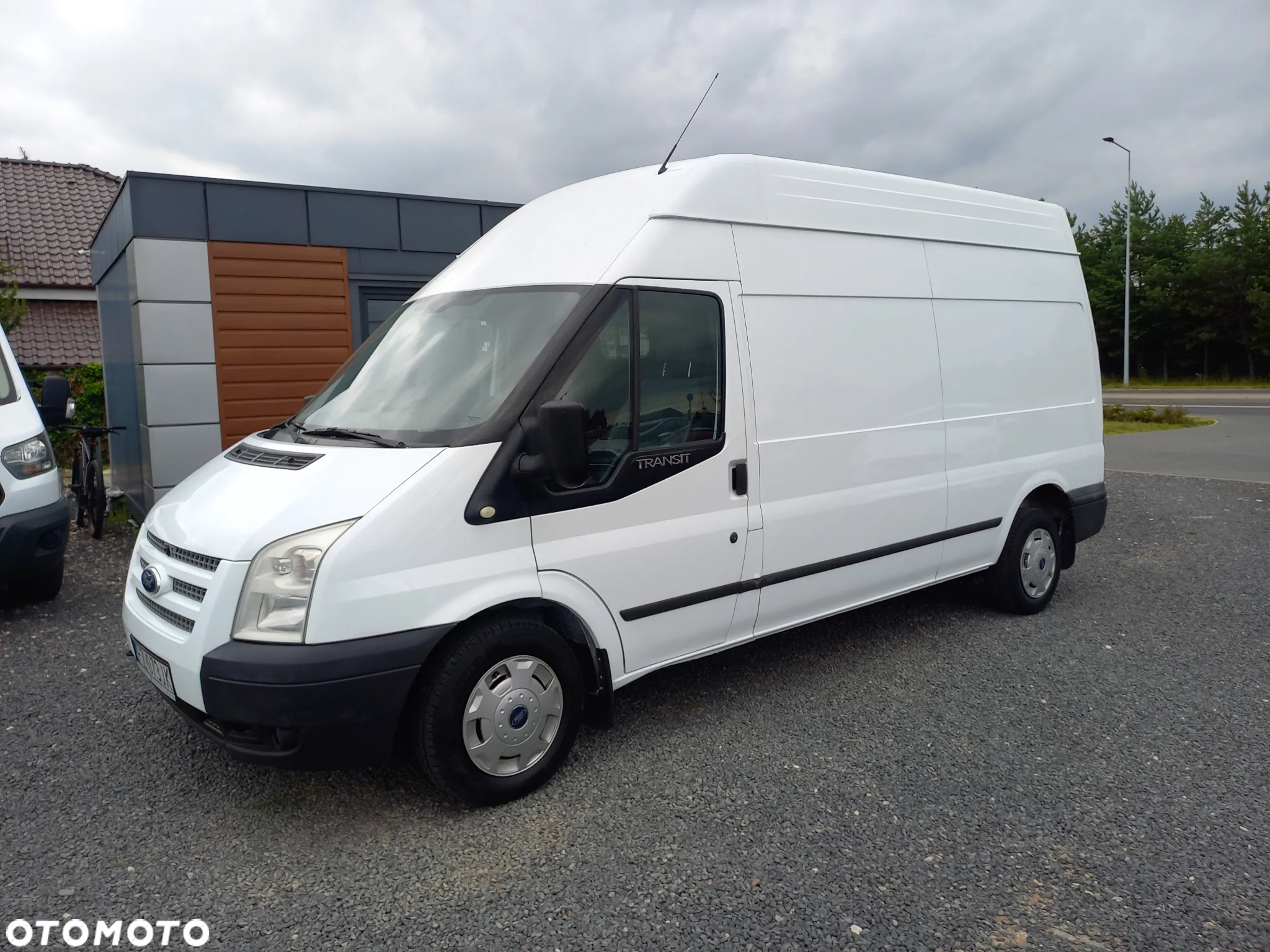 Ford Transit - 2