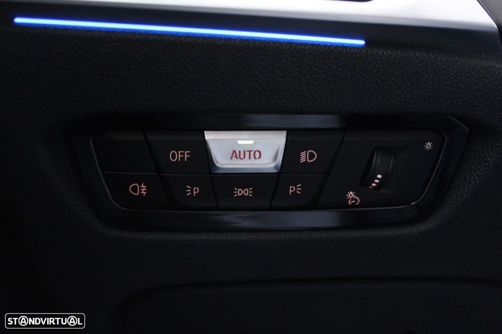 BMW i4 eDrive40 Pack Desportivo M - 27