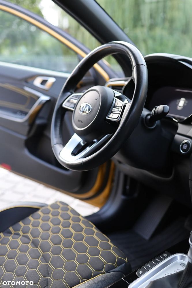 Kia XCeed 1.6 GDI PHEV L Business Line DCT - 21