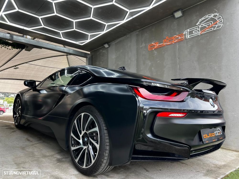 BMW i8 Standard - 11