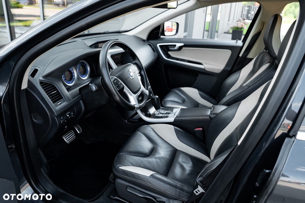 Volvo XC 60 D3 AWD Summum - 18