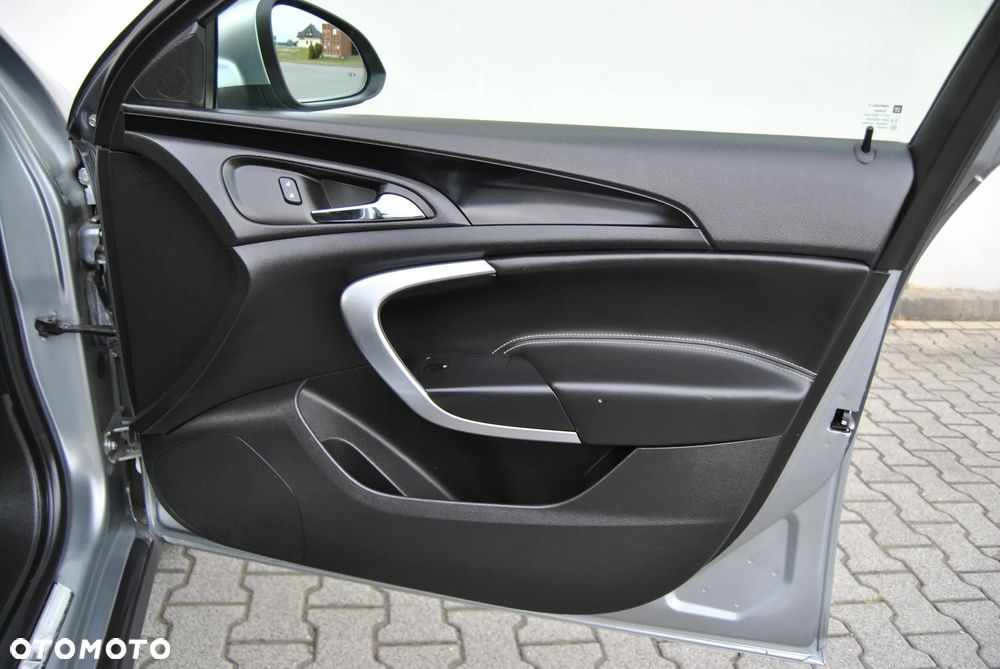 Opel Insignia 2.0 CDTI 4x4 Automatik Sport - 29