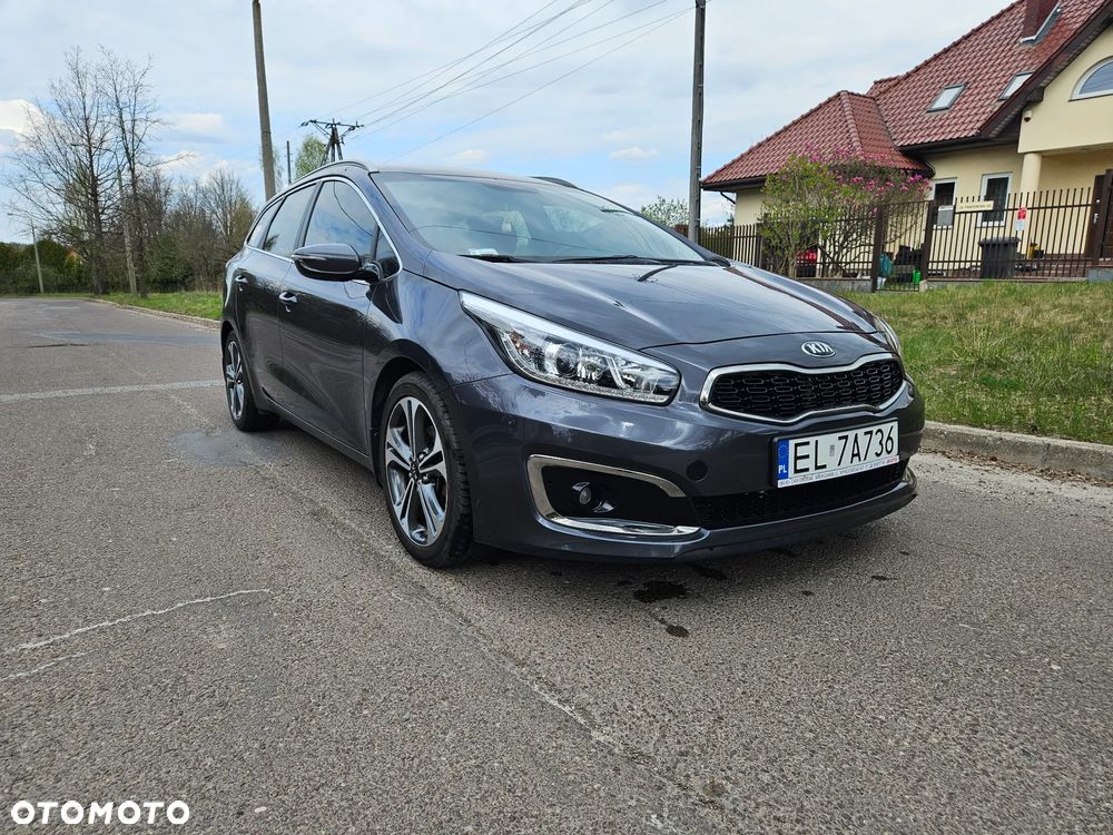 Kia Ceed 1.6 CRDi L Business Line - 1