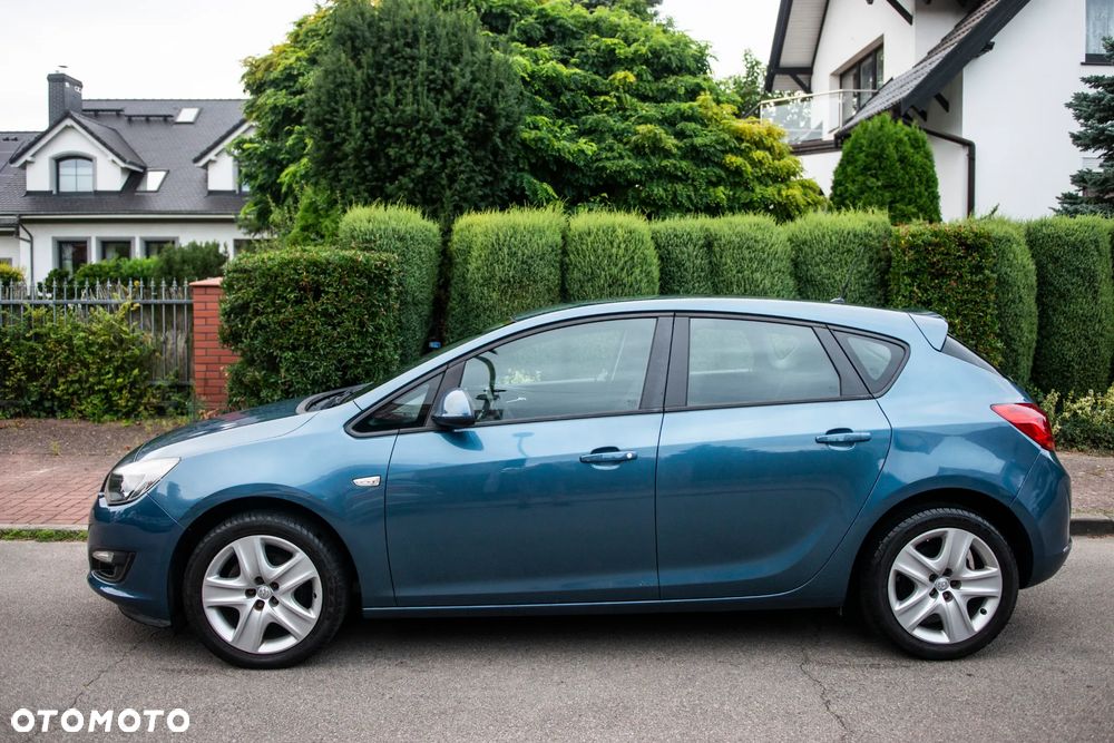 Opel Astra 1.4 EcoFLEX Innovation - 11