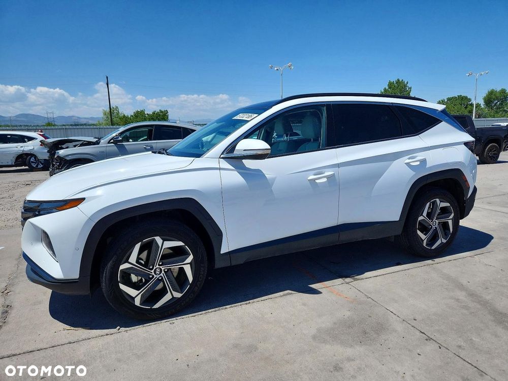 Hyundai Tucson - 1