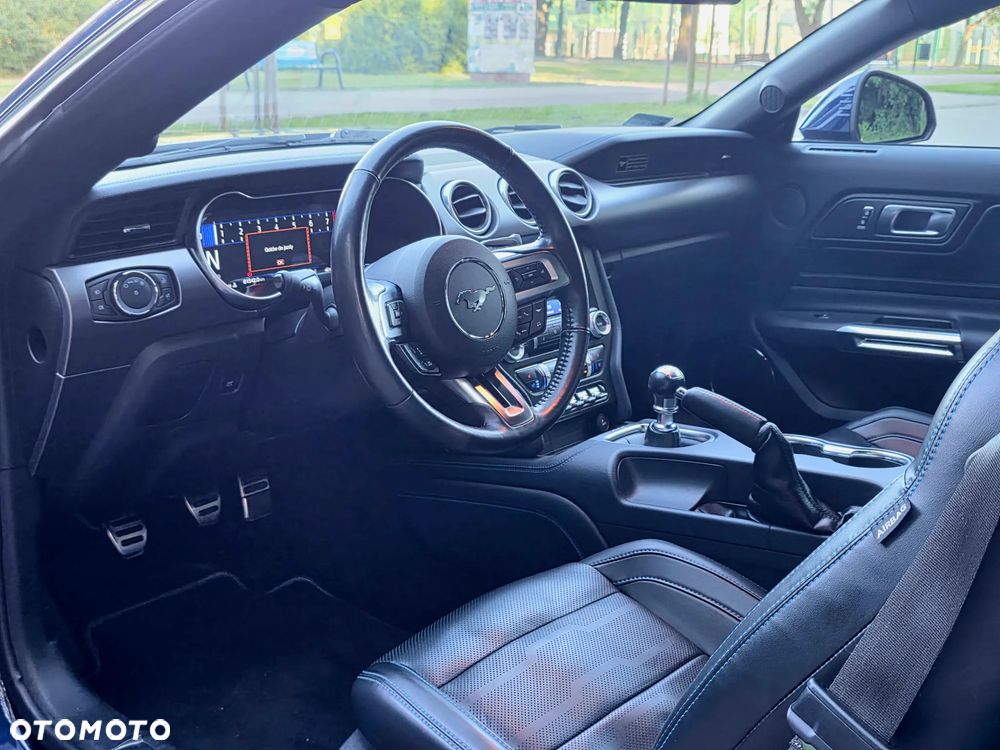 Ford Mustang - 3