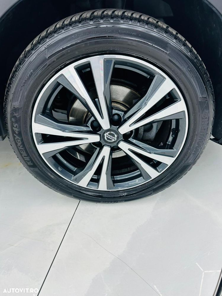 Nissan Qashqai 1.3 DIG-T DCT TEKNA - 9