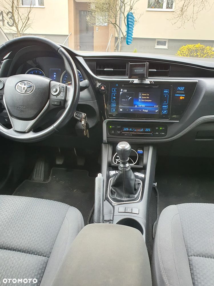 Toyota Corolla 1.6 Comfort - 12